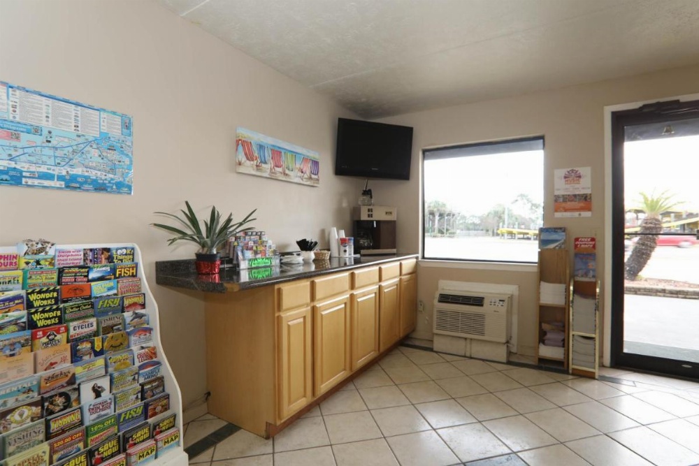Executive Inn - Panama City Beach