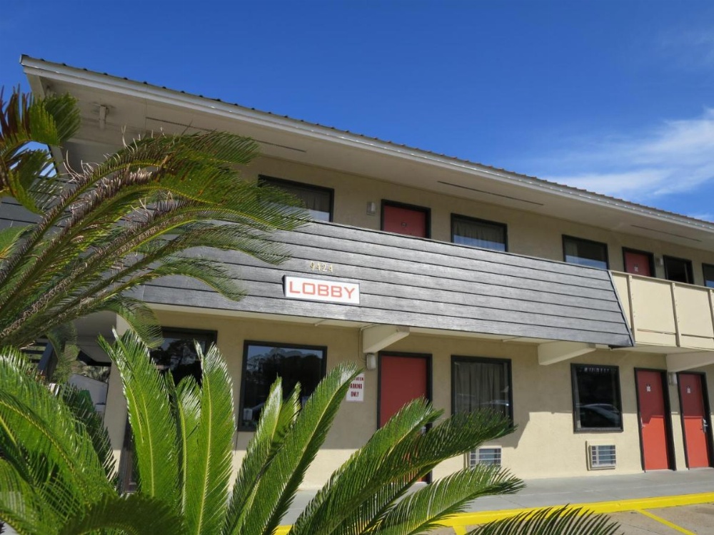 Executive Inn - Panama City Beach Image 7